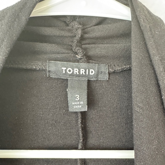 Torrid Elegant Black Drape Cardigan - Picture 6 of 9